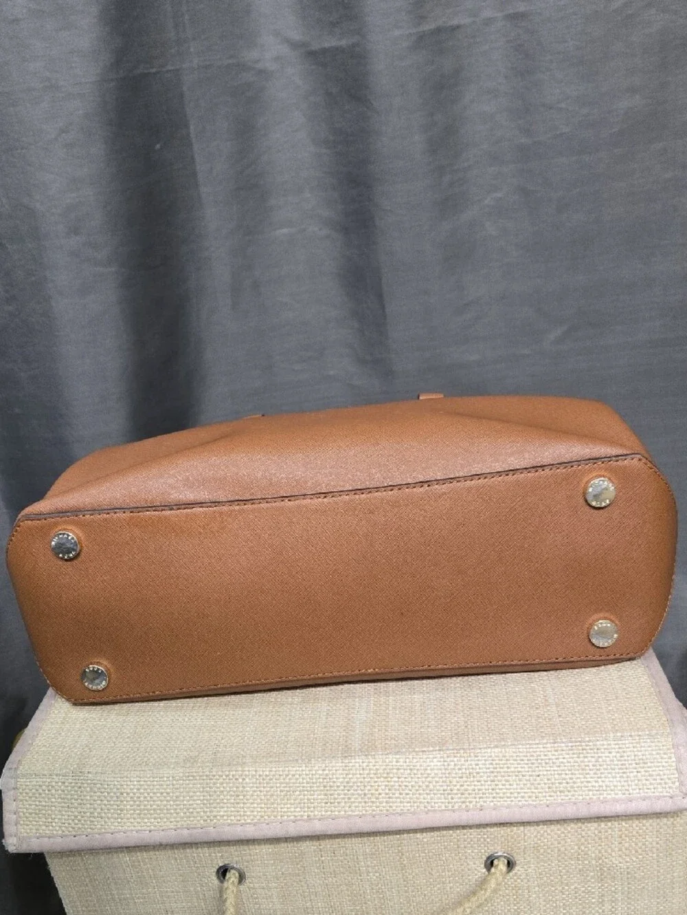 Michael Kors Set - Picture 5 of 16